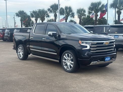 New 2026 Chevrolet Silverado 1500 High Country AWD/4WD image 6