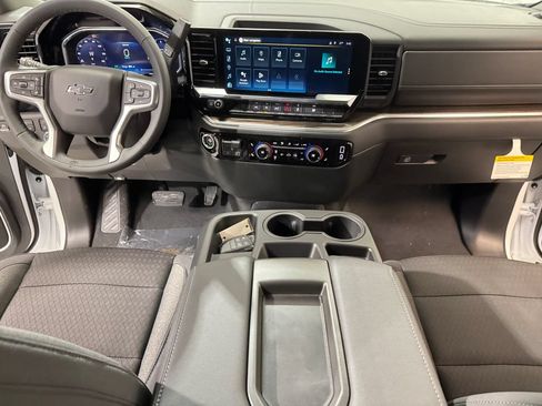 New 2026 Chevrolet Silverado 1500 RST AWD/4WD image 10