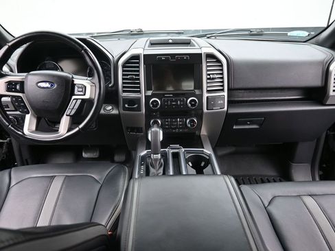 Used 2018 Ford F150 Platinum image 12