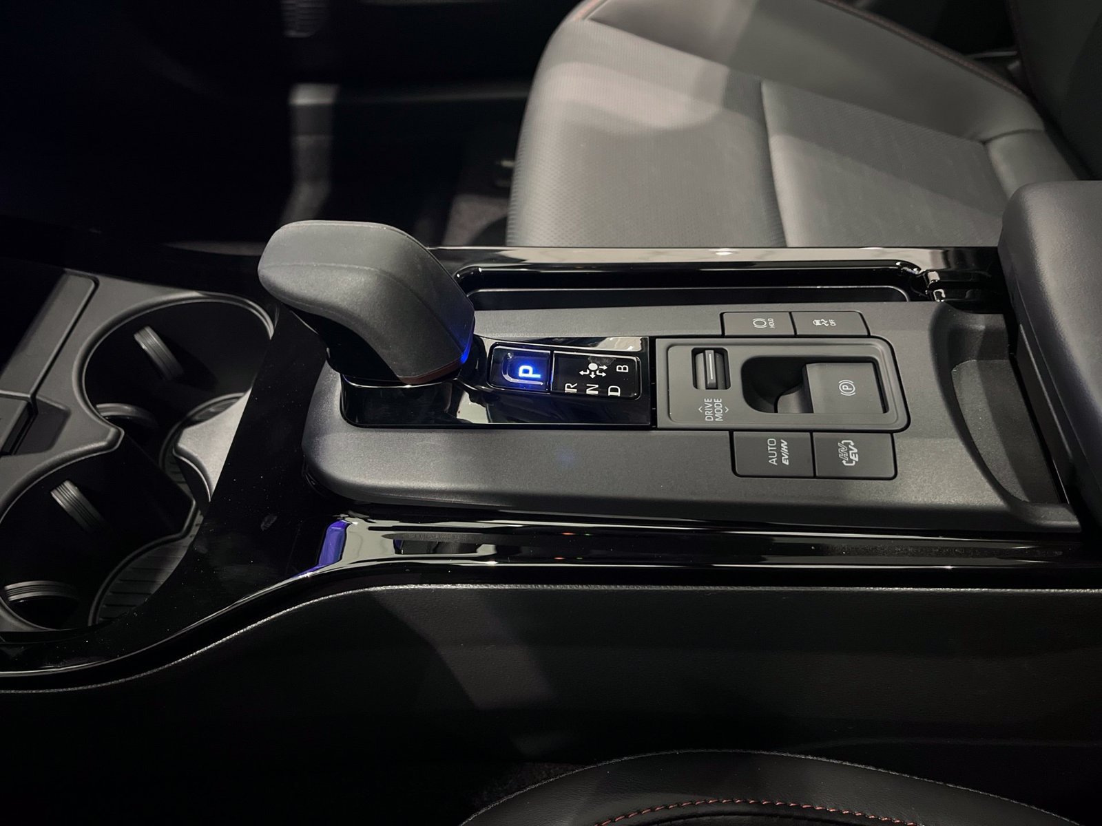 New 2027 Toyota Prius Plug-In Hybrid w/ Limited Premium Package FWD image 26