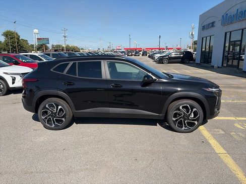 New 2026 Chevrolet Trax RS w/ Driver Confidence Package FWD image 7
