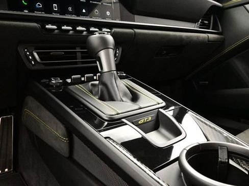 Certified 2024 Porsche 911 GT3 RWD image 11