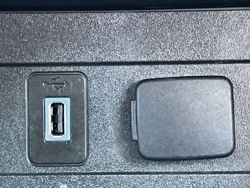 Used 2018 Ford Escape SEL AWD/4WD image 24