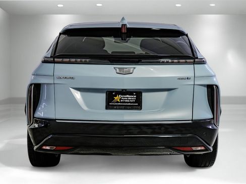Used 2024 Cadillac Lyriq Luxury image 10