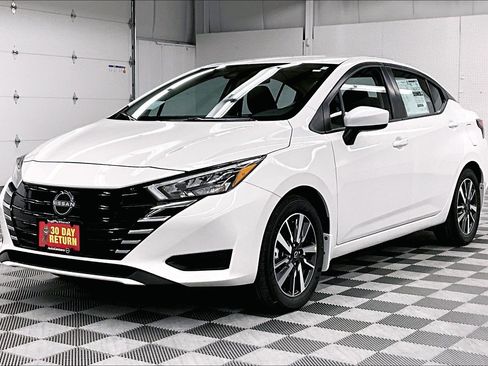 New 2025 Nissan Versa SV FWD image 5