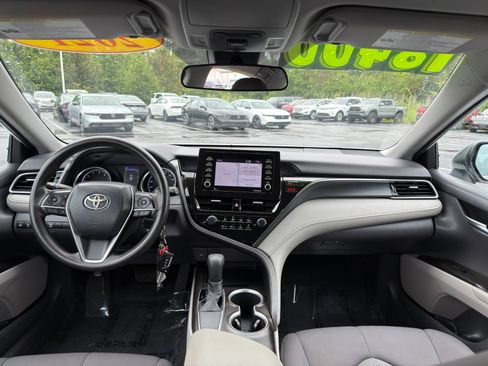 Used 2021 Toyota Camry LE FWD image 24
