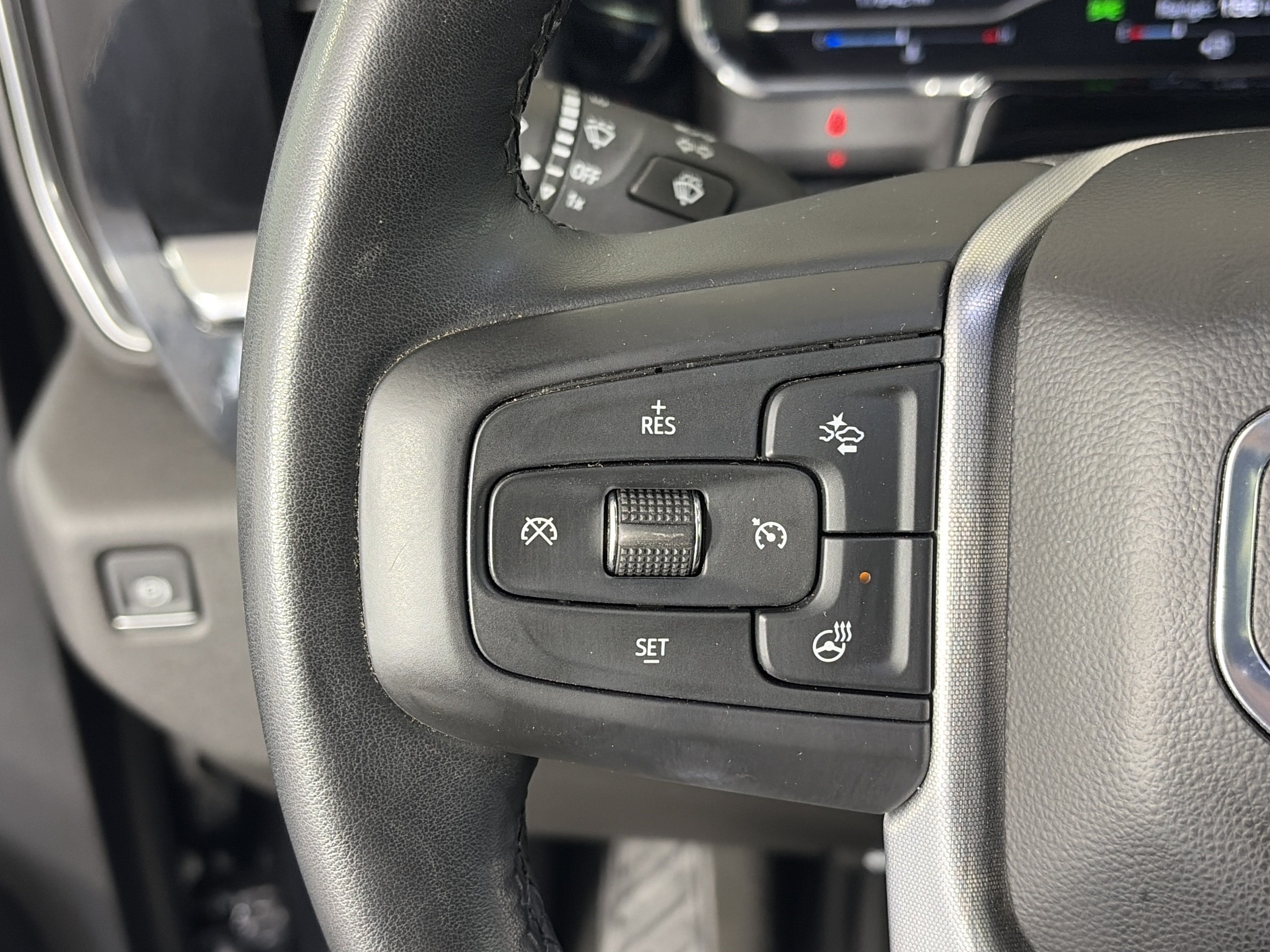 Used 2024 GMC Sierra 1500 SLE AWD/4WD image 28