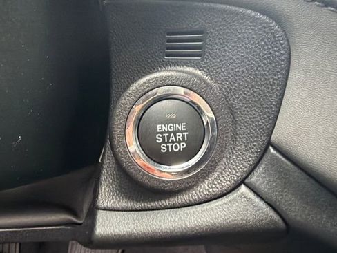 Used 2025 Subaru Outback Onyx Edition w/ Popular Package #2 image 31