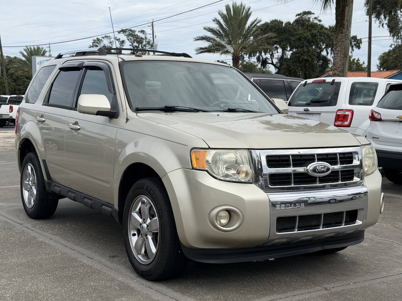 Used 2012 Ford Escape Limited FWD image 2