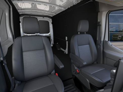 New 2026 Ford Transit 250 148 Medium Roof w/ Load Area Protection Package RWD image 12