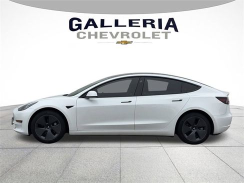 Used 2022 Tesla Model 3 Long Range image 4