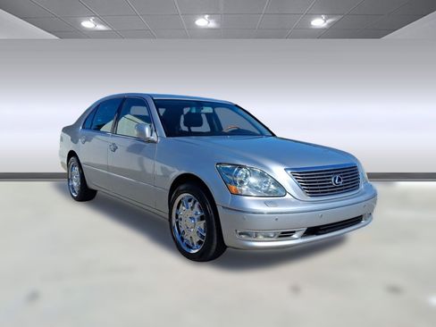 Used 2004 Lexus LS 430 image 7