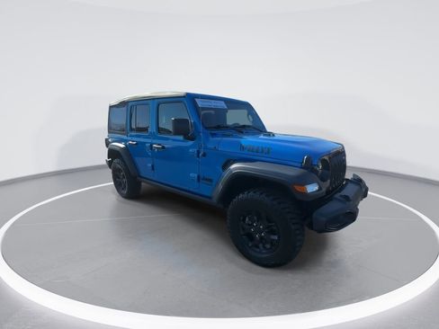 Used 2022 Jeep Wrangler Unlimited Sport image 2