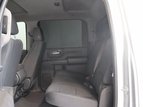 Used 2022 Chevrolet Silverado 2500 Custom w/ Custom Value Package AWD/4WD image 15