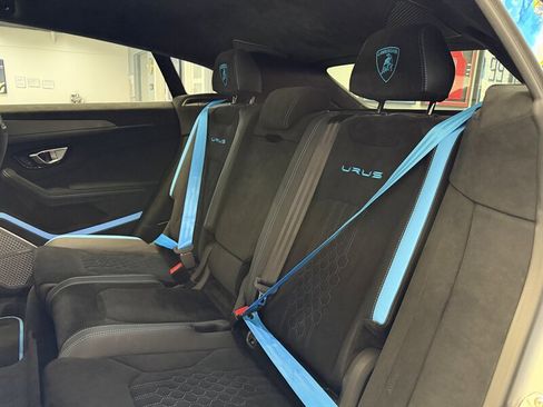 Used 2024 Lamborghini Urus Performante image 16