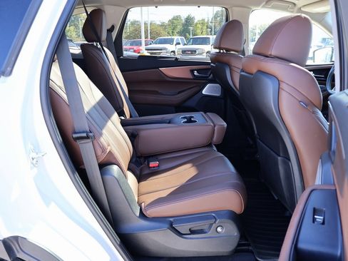 Used 2025 Acura MDX w/ Technology Package image 10