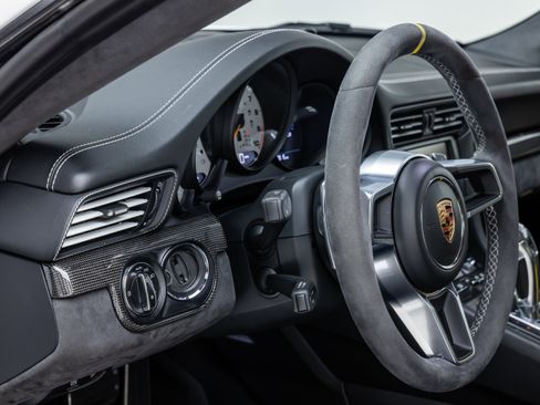 Used 2016 Porsche 911 GT3 RS image 49