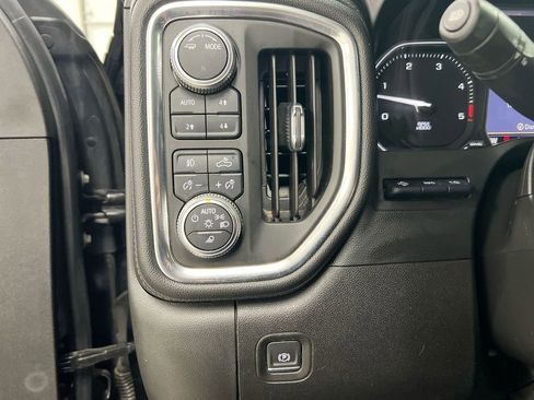 Used 2020 GMC Sierra 2500 Denali w/ Denali Ultimate Package image 19