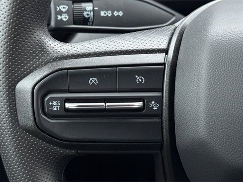 Certified 2024 Chevrolet Colorado Trail Boss w/ Technology Package image 24