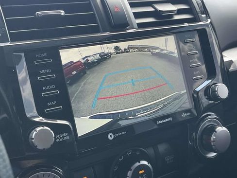 Used 2021 Toyota 4Runner TRD Off-Road Premium w/ Moonroof Package AWD/4WD image 30