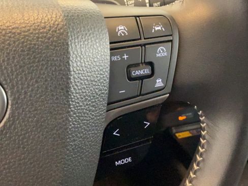 Used 2025 Toyota Camry SE FWD image 20