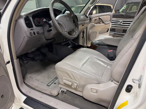 Used 2004 Toyota Sequoia Limited AWD/4WD image 31