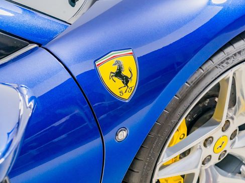 Used 2023 Ferrari F8 Tributo image 42