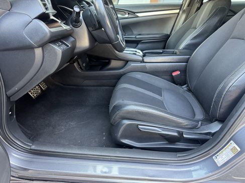 Used 2019 Honda Civic Sport image 13