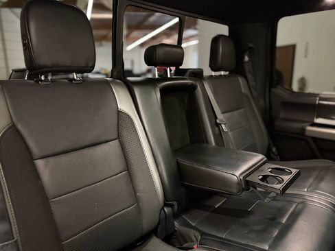 Used 2019 Ford F150 Raptor w/ Equipment Group 802A Luxury AWD/4WD image 31