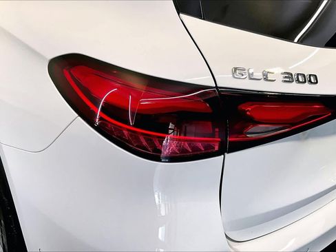 Certified 2026 Mercedes-Benz GLC 300 4MATIC image 28