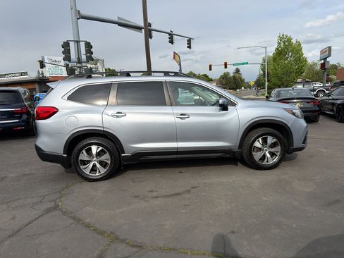 Used 2019 Subaru Ascent Premium AWD/4WD image 7