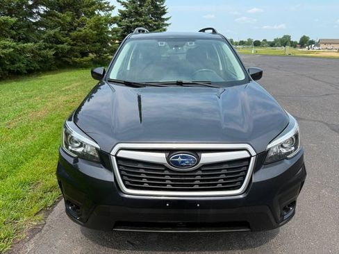 Used 2019 Subaru Forester Premium AWD/4WD image 5