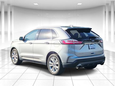Used 2020 Ford Edge Titanium FWD image 3