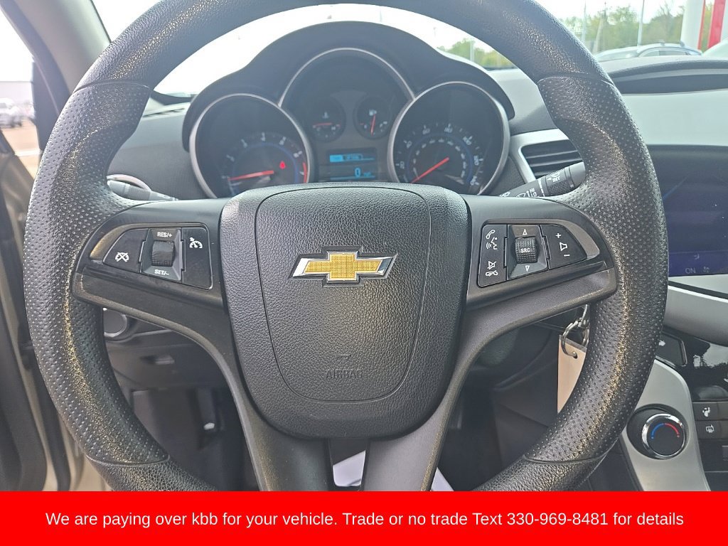 Used 2015 Chevrolet Cruze LT FWD image 13