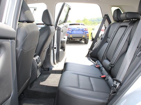 Used 2024 Nissan Rogue SV w/ SV Premium Package AWD/4WD image 22