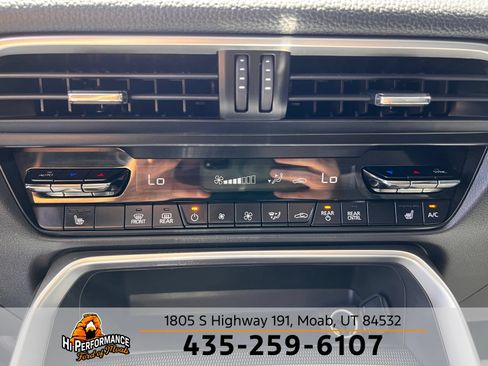 Used 2024 MAZDA CX-90 Plug-In Hybrid w/ Premium Pkg AWD/4WD image 37