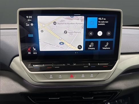 Used 2023 Volkswagen ID.4 Pro S Plus image 9