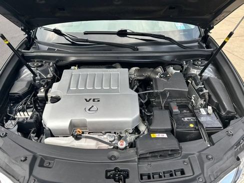 Used 2018 Lexus ES 350 w/ Luxury Package w/Wood Trim FWD image 9