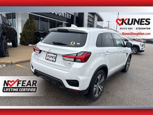 Used 2020 Mitsubishi Outlander Sport SE image 11