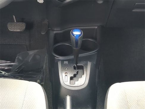 Used 2015 Toyota Prius C One image 18