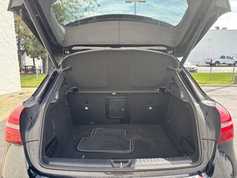 Used 2018 Mercedes-Benz GLA 250 4MATIC image 7