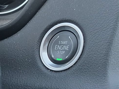 Used 2023 Cadillac XT4 Luxury w/ Driver Awareness Package FWD image 26