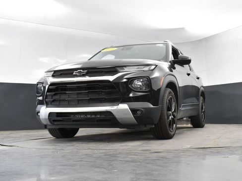 Used 2021 Chevrolet TrailBlazer LT w/ Convenience Package FWD image 43