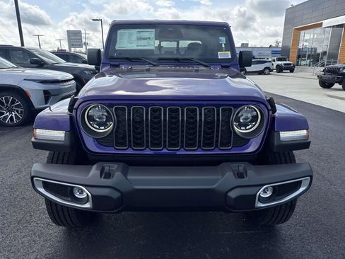 New 2026 Jeep Gladiator Sport image 2