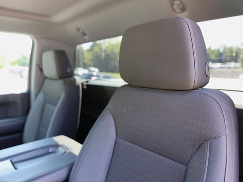 Certified 2024 GMC Sierra 1500 Pro w/ Convenience Package image 18