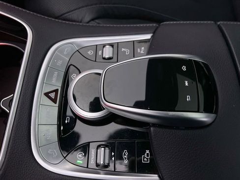 Used 2020 Mercedes-Benz S 450 Sedan image 39