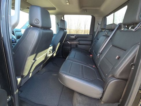 Used 2022 GMC Sierra 2500 Denali w/ Denali Ultimate Package image 31