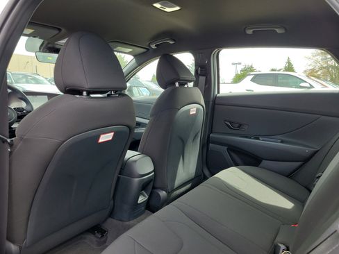 New 2025 Hyundai Elantra SEL w/ Cargo Package image 14