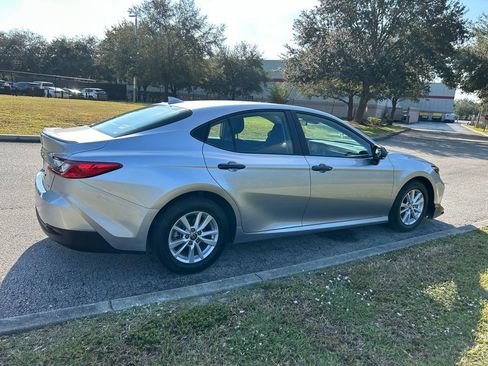 Certified 2025 Toyota Camry LE image 5