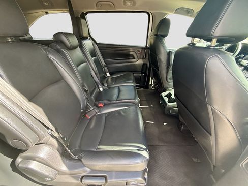 Used 2023 Honda Odyssey EX-L image 28